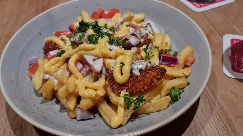 Schweinske Restaurant in Hamburg Eimsbüttel - Schnitzel, Burger & Frühstück_Hamburg_slider_image_2