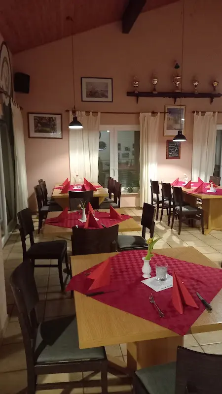 Tennisheim Marienthal bei Mario_Geisenheim_slider_image_1