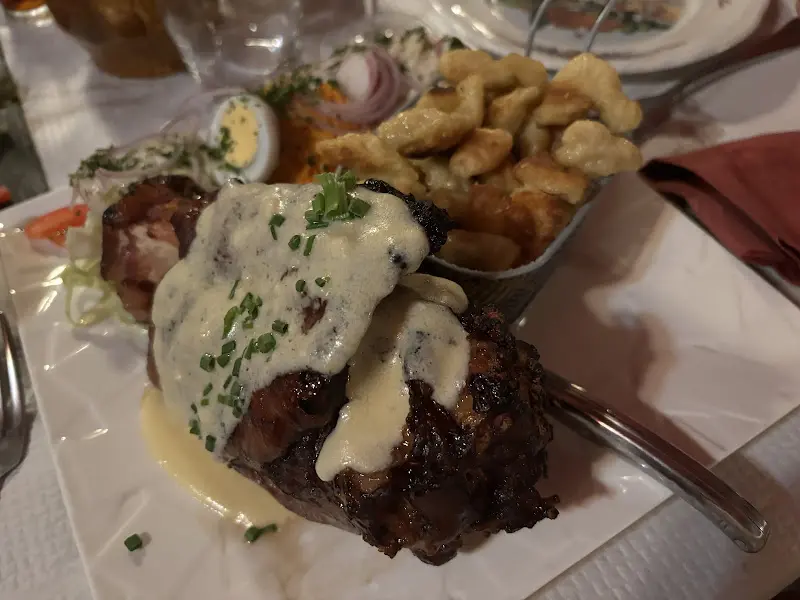 Mina Ruffy_La petite auberge_France_review