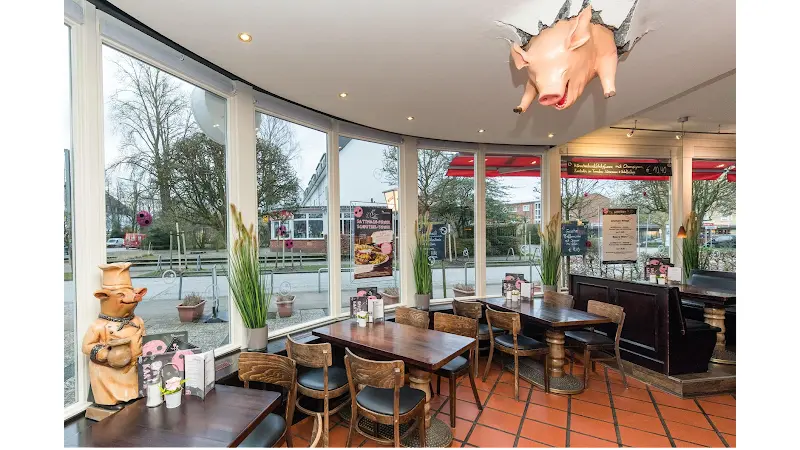 Schweinske Restaurant in Hamburg Langenhorn - Schnitzel, Burger & Frühstück_Hamburg_slider_image_1