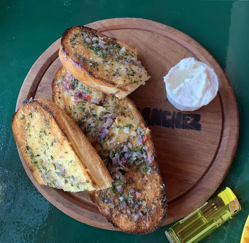 Dieter Sanchez - Home of Philly Cheesesteak - TANKBIER I BURGER I PULLED PORK_Hamburg_slider_image_3