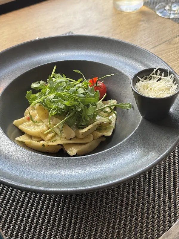 Restaurant Horizon_Hamburg_slider_image_3