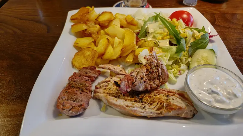 Dialog Restaurant_Hamburg_slider_image_3