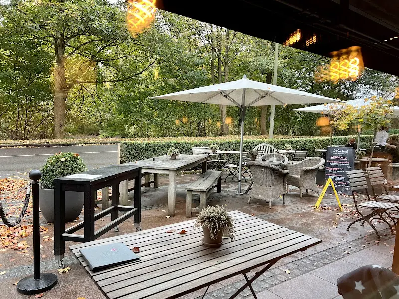 Café Reinhardt Bakery Inh. Karl Käding_Hamburg_slider_image_1