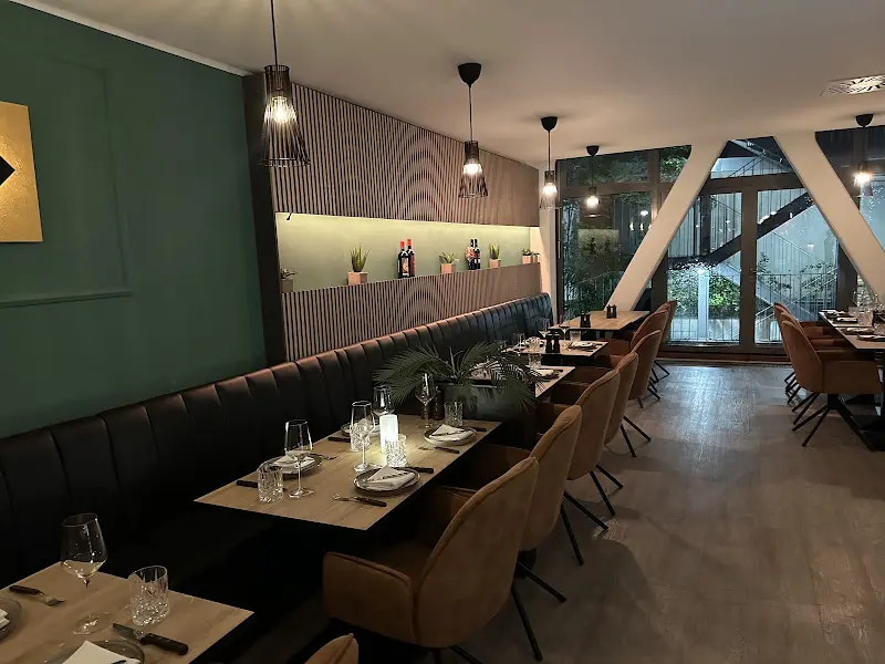 Jotin‘s STEAKHOUSE St.Georg_Hamburg_slider_image_3