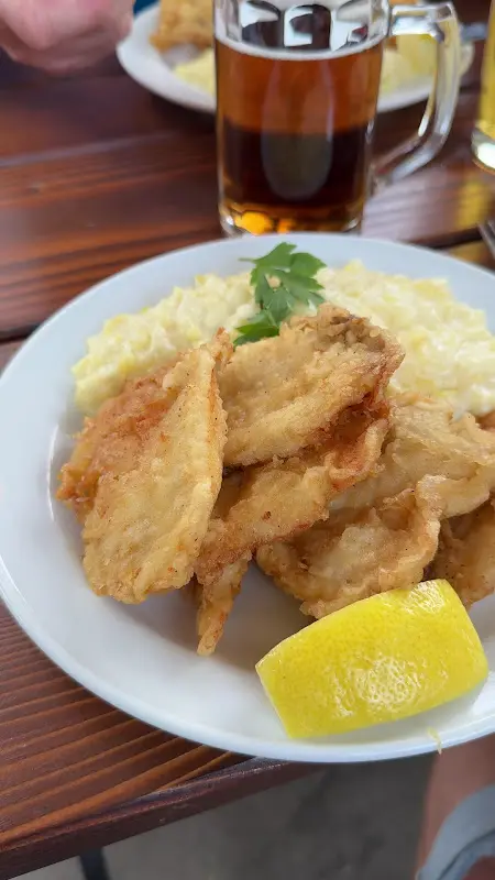 Veddeler Fischgaststätte_Hamburg_slider_image_2