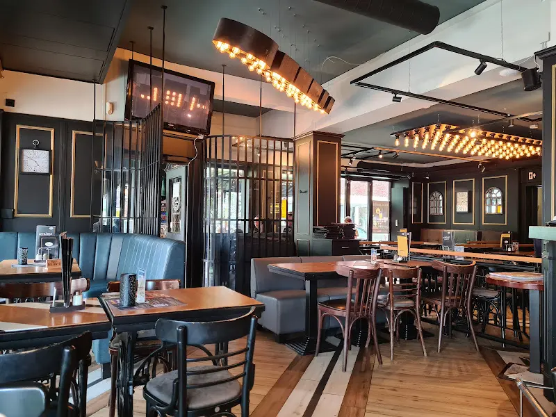 Restaurant Feuervogel_Hamburg_slider_image_1