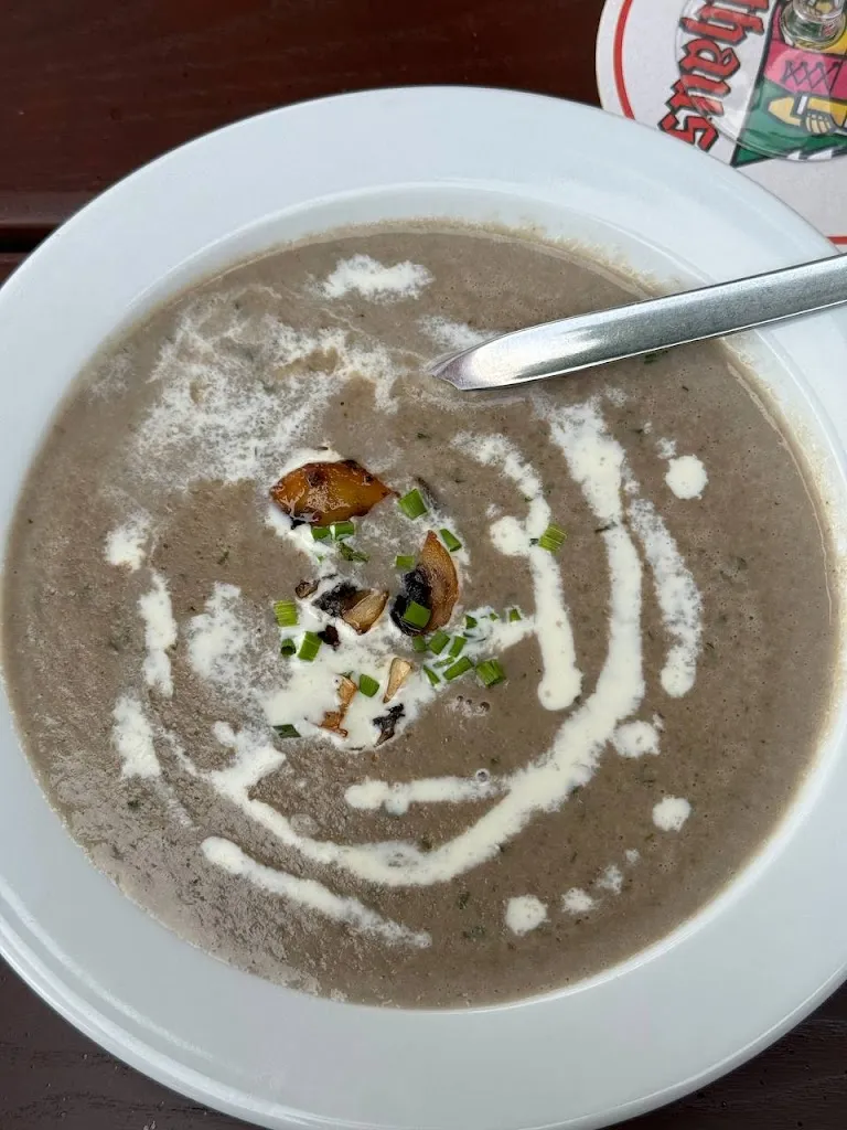 Vladimir Pascalutsa_Gasthaus Felsenkeller_Schwarzwald_review