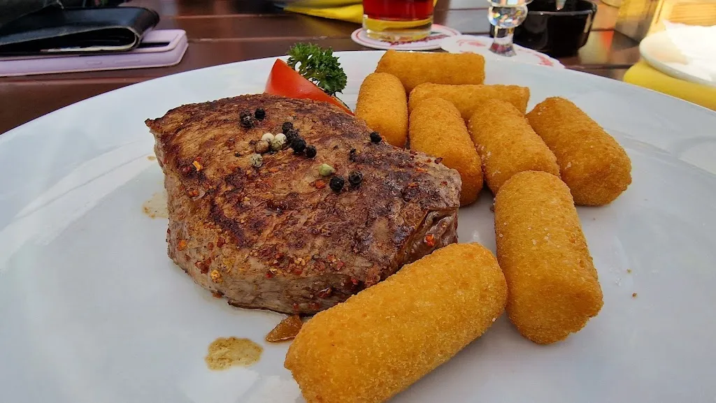 Gasthaus Felsenkeller_Schwarzwald_slider_image_3