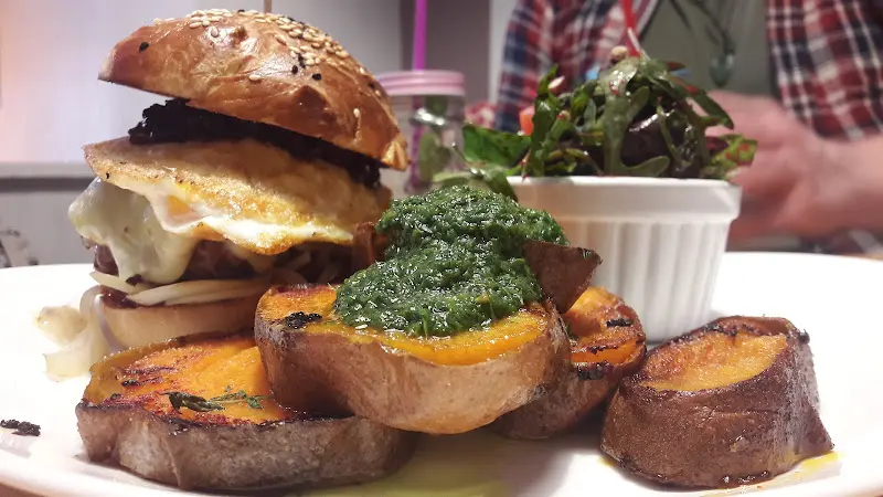 Gute Stube_Hamburg_slider_image_3