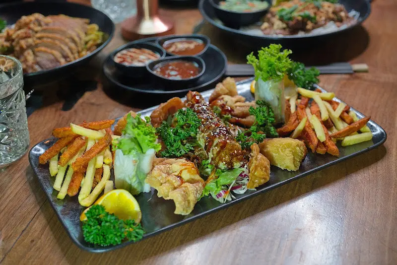 L'Quán Wandsbek Quarree_Hamburg_slider_image_3