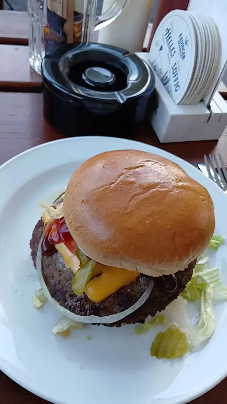 Alheimer Schlachtschiff - Christian Pahlke_Alheim_slider_image_2