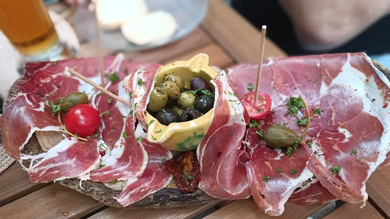 Bodega Neustadt an der Weinstraße_Weinstraße_slider_image_2