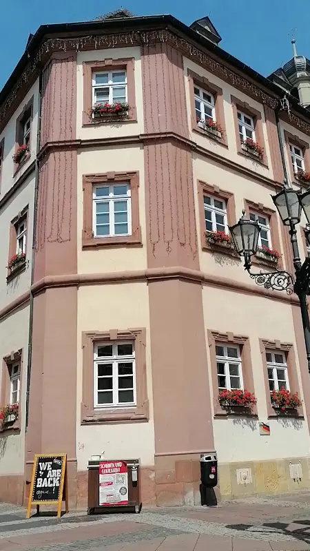 Restaurant zum Schwarzen Löwen_Weinstraße_slider_image_2