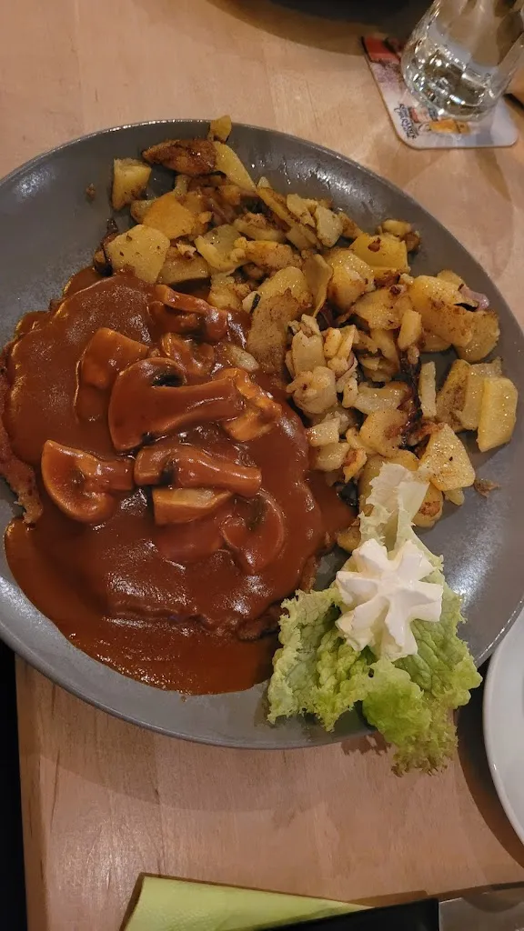 Schlaganfallhelferin_ janin_Braukessel_Schwarzwald_recensione