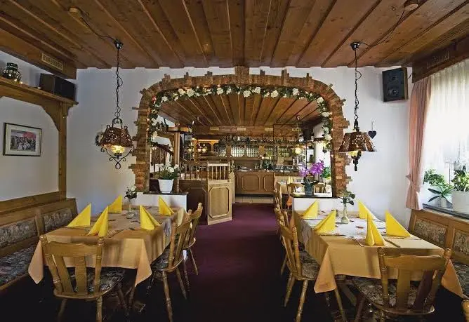 Alte Schmiede Landhotel_Buseck_slider_image_3