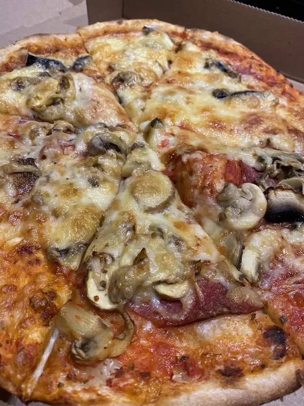 Pizzeria Don Camillo & Peppone_Altenstadt_slider_image_2