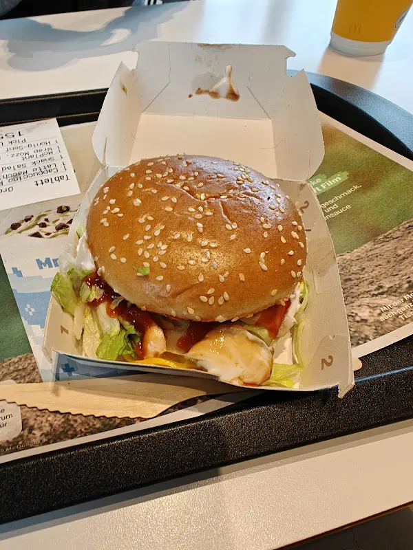 McDonald's_Alsfeld_slider_image_3