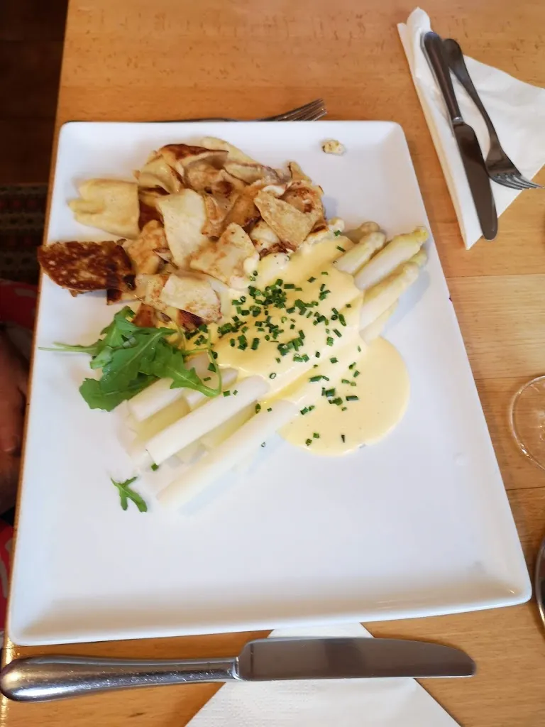 John McNair_Castello Restaurant Pizzeria Catering_Bötzingen_review