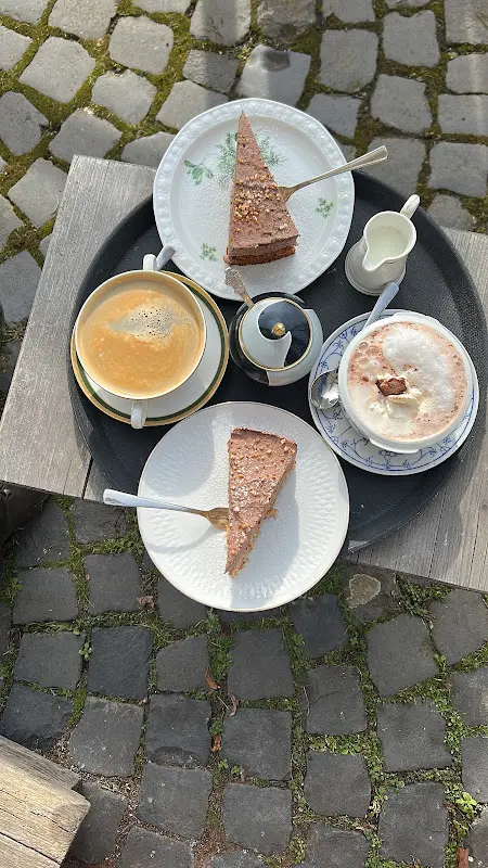 Andy Tür_Markt 17 - Café und Veranstaltungen_Amöneburg_review