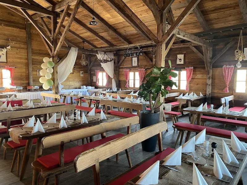 Ivos Almhütte restaurant in Amöneburg