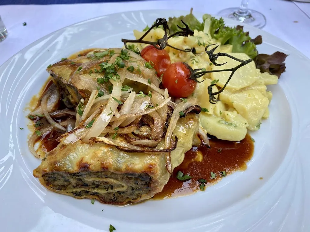 a Malaysian_Hotel Zur Krone_Bötzingen_review