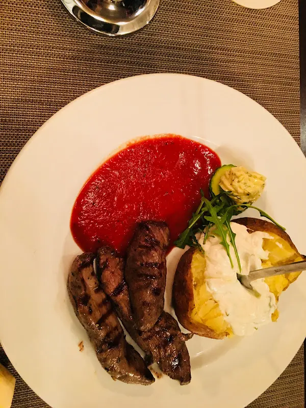 Chuanqi Li_O'Mythos_Arolsen_review