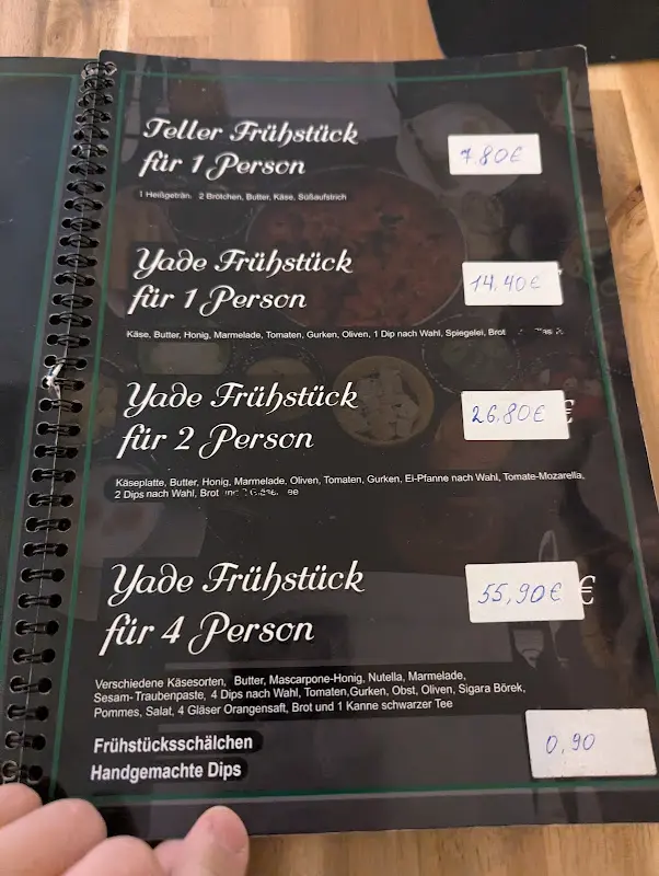 Menu_YADE Lunch & More_Arolsen_image_1