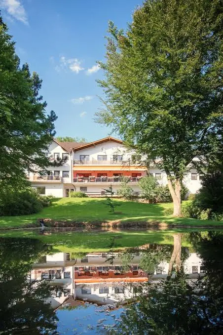 Hotel Luisen-Mühle restaurant in Arolsen