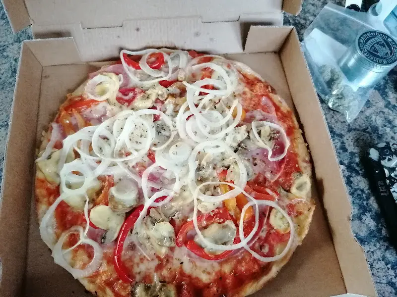 Pizzeria Salvatore Wetterburg_Arolsen_slider_image_3