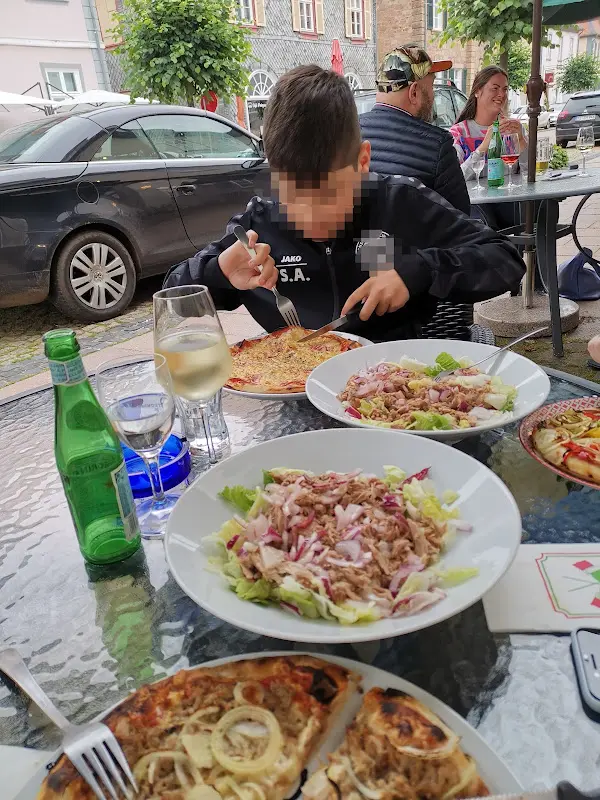 Ristorante Pizzeria Mediterraneo_Arolsen_slider_image_3