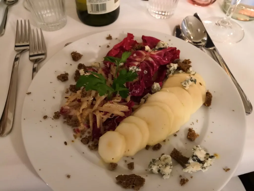 Ursula Sabitzer_Restaurant Sylvie's Küche_Riß_review