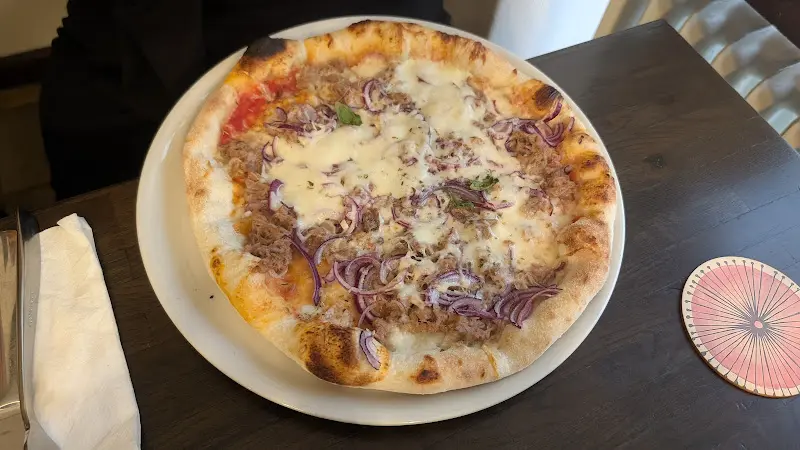 Restaurant Pizzeria Lupu_Karlshafen_slider_image_2