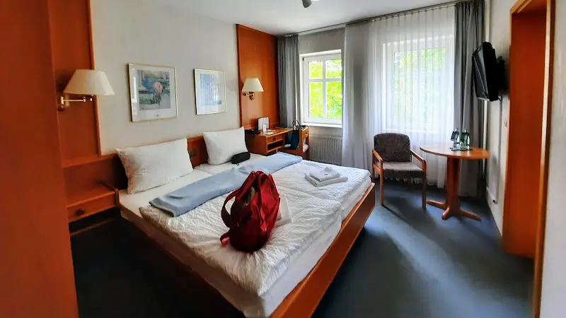 Zum Weserdampfschiff_Karlshafen_slider_image_2