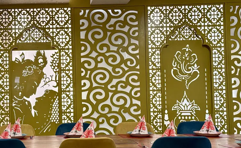 Wanderlust_NL_Pearl Garden - Original Indian Taste_Camberg_review