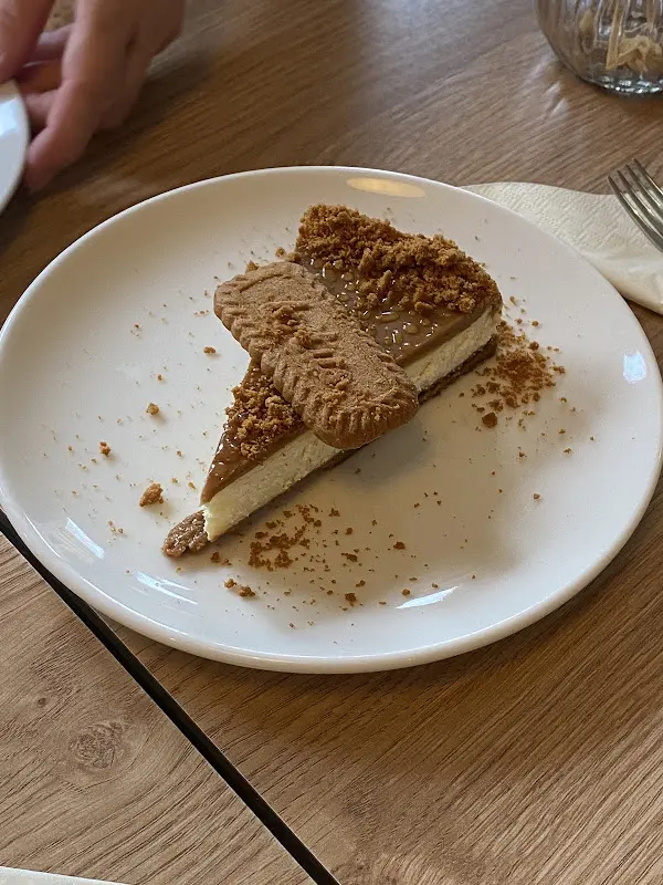 Garam_Zeyno_Hersfeld_review