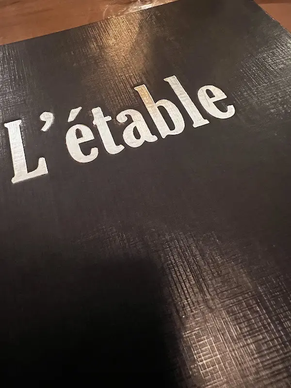 Dietmar Nuhn_L’étable_Hersfeld_review