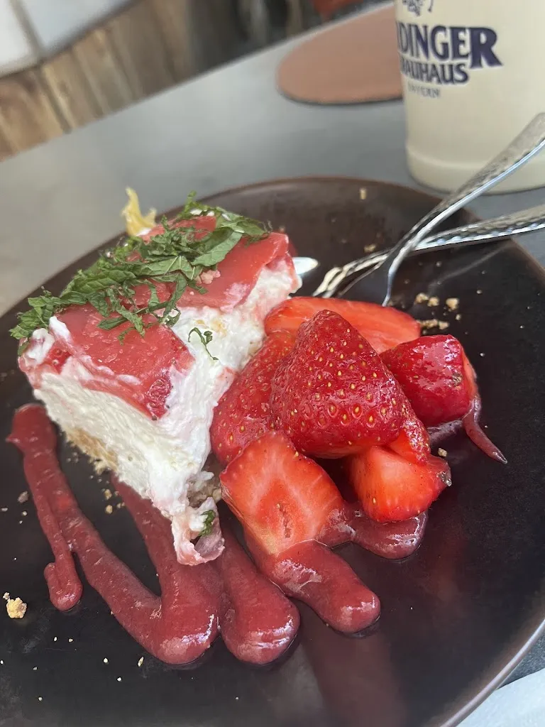 Esin Hezer_Restaurant Ente_Riß_avis