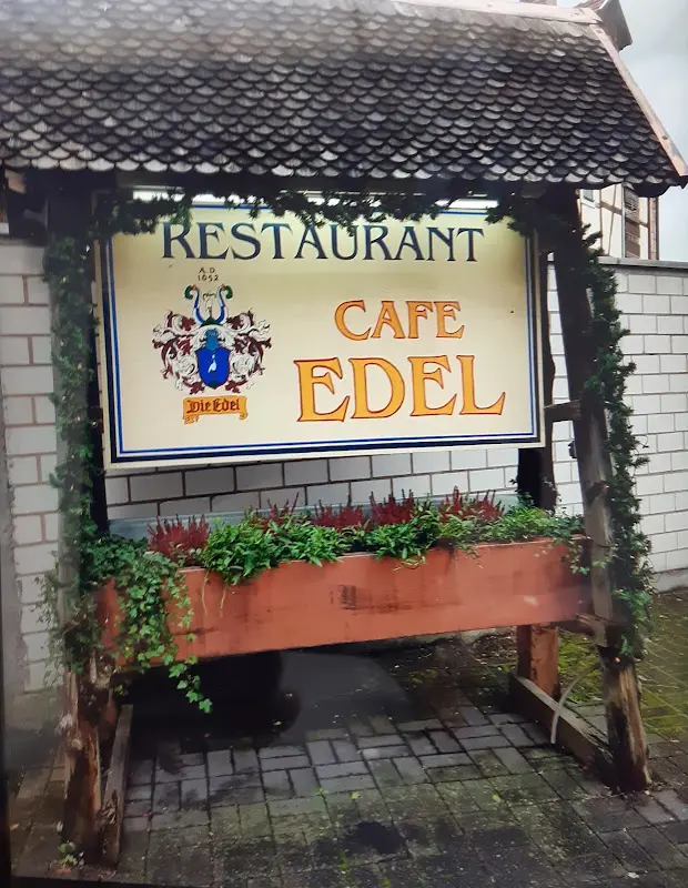 Café Edel KG restaurant in Orb