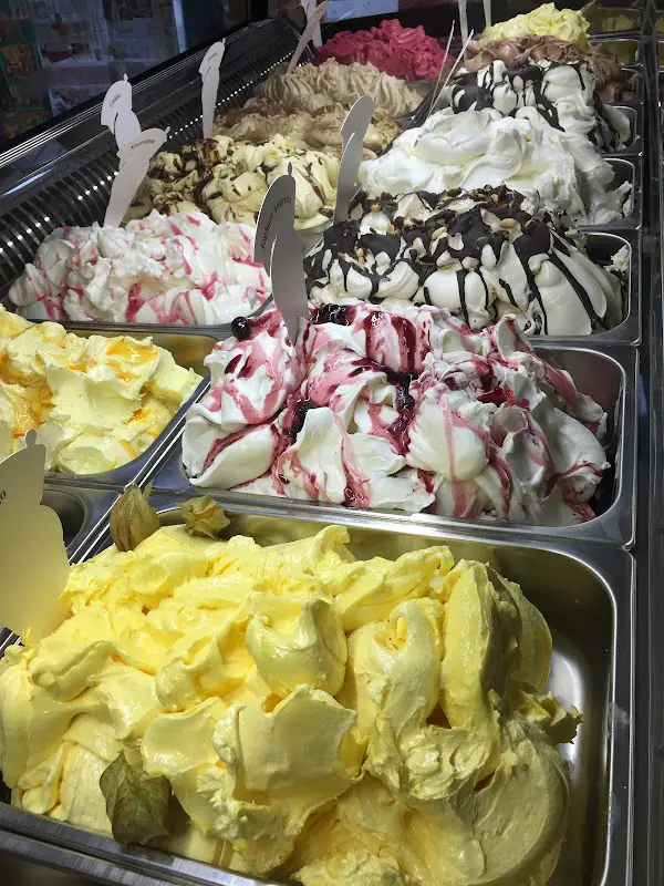 Pizzeria & Eiscafé Roma_Salzschlirf_slider_image_3