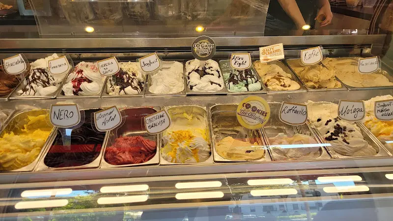 Eiscafe DA SAnto restaurant in Salzschlirf