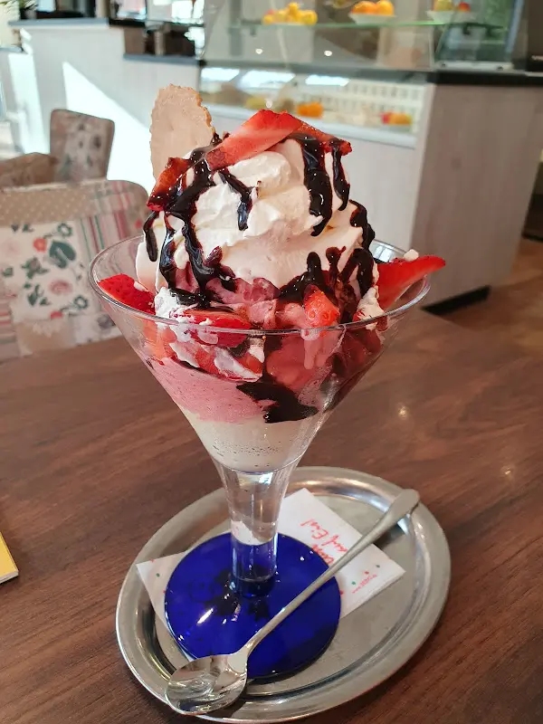 Eiscafe DA SAnto_Salzschlirf_slider_image_2