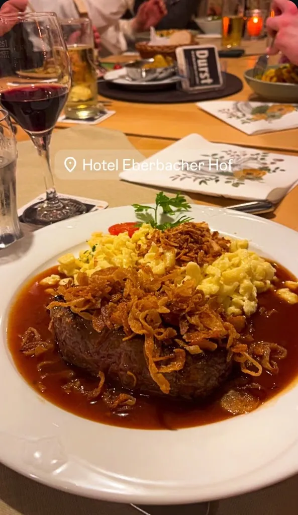 Esin Hezer_Eberbacher Hof_Riß_recensione