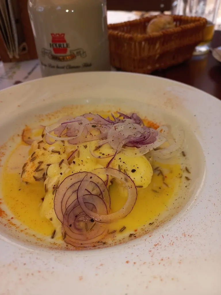 A. H. aus R._Gasthaus Burren - Andreas Gottschalk_Riß_review