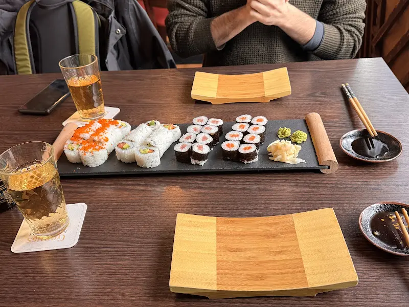 Six Aight Sushi & Noodle Bar_Soden-Salmünster_slider_image_3