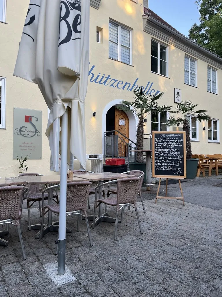 Helmut Fahrenholz_Schützenkeller_Riß_avis