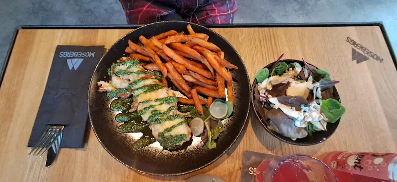 Stefan Hoßbach_Mosebergs Brauhaus_Bebra_avis