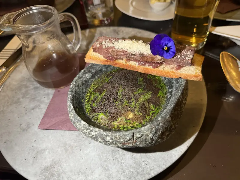 Martin Sadler_Bebras Hessischer Hof_Bebra_review