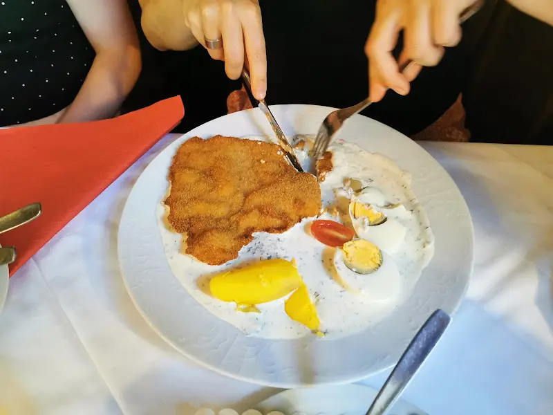 Landgasthaus Zum Urftal_Wildungen_slider_image_1