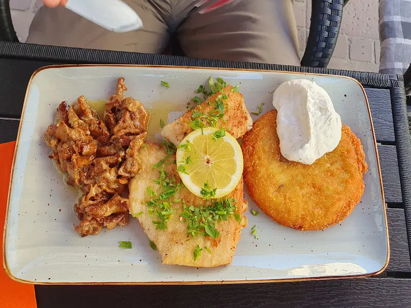 Fischhaus am Markt_Wildungen_slider_image_2